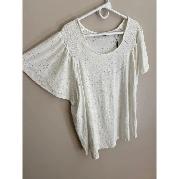 T Tahari Woman NWT 3XL White Flutter Sleeve Short Sleeve Top Plus Size Tee - Picture 3 of 12